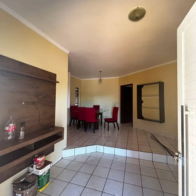 Foto 5 de Casa com 3 quartos à venda, 360m2 em Parque Alvorada, Dourados - MS