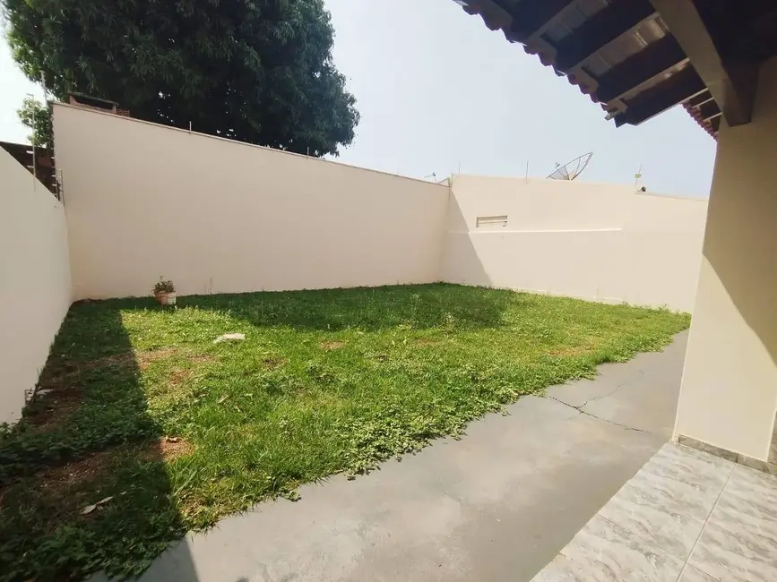 Foto 4 de Casa à venda em Jardim Água Boa, Dourados - MS