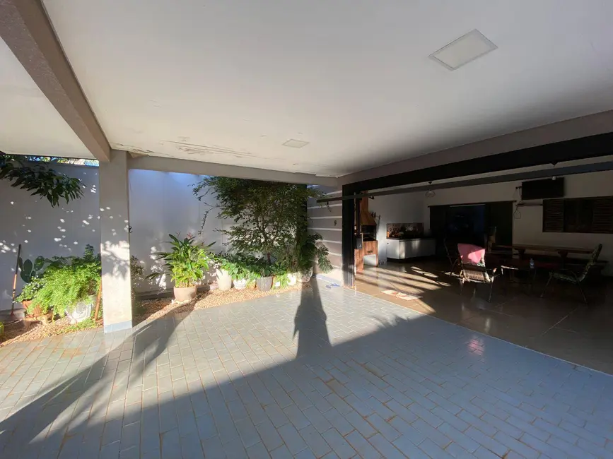 Foto 4 de Casa à venda em Parque Nova Dourados, Dourados - MS