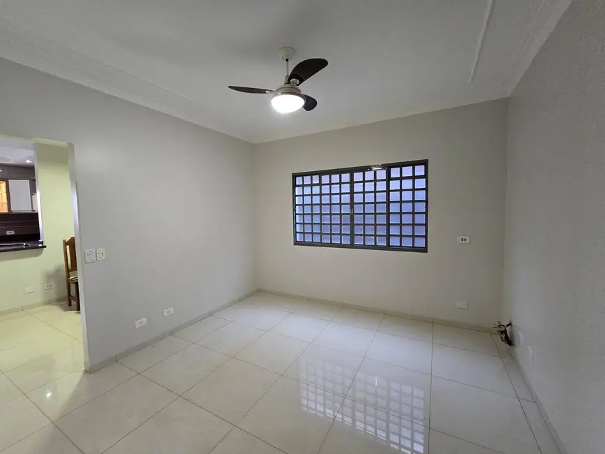 Foto 10 de Casa à venda em Jardim Paulista, Dourados - MS