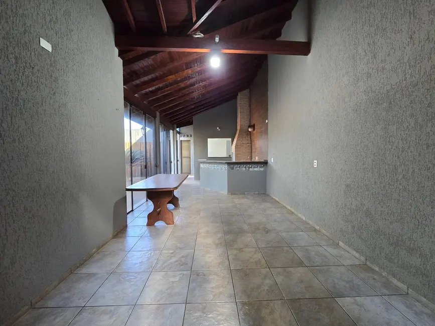 Foto 16 de Casa à venda em Jardim Paulista, Dourados - MS