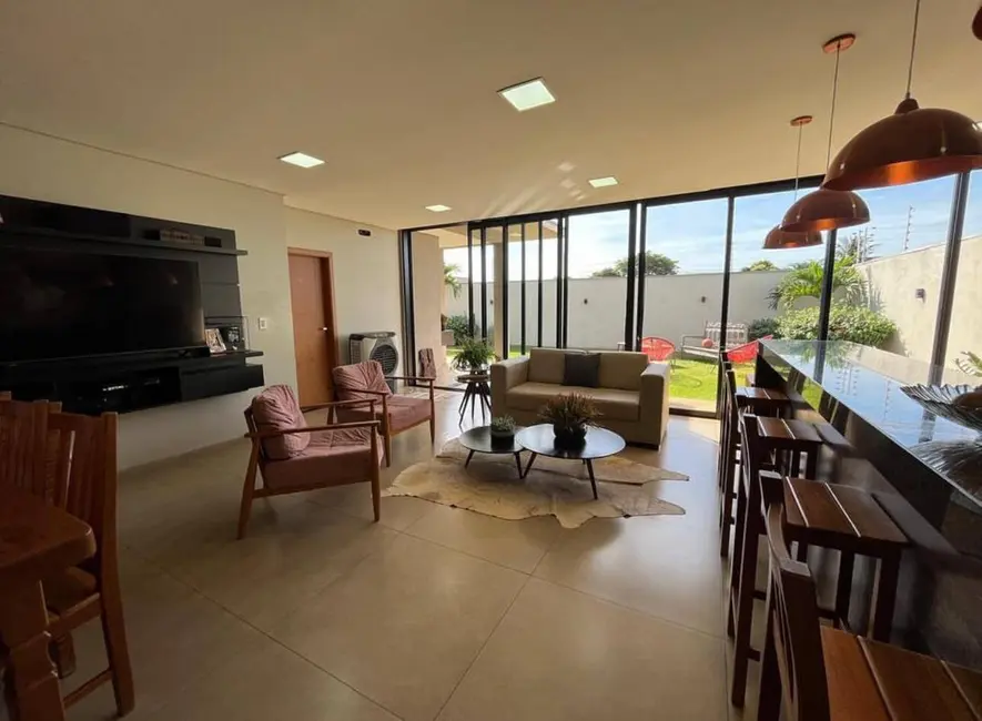 Foto 3 de Casa à venda em Parque Nova Dourados, Dourados - MS