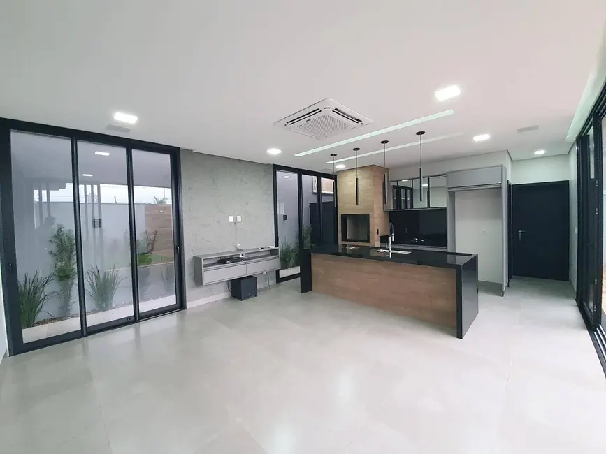 Foto 4 de Casa à venda em Jardim das Palmeiras, Dourados - MS