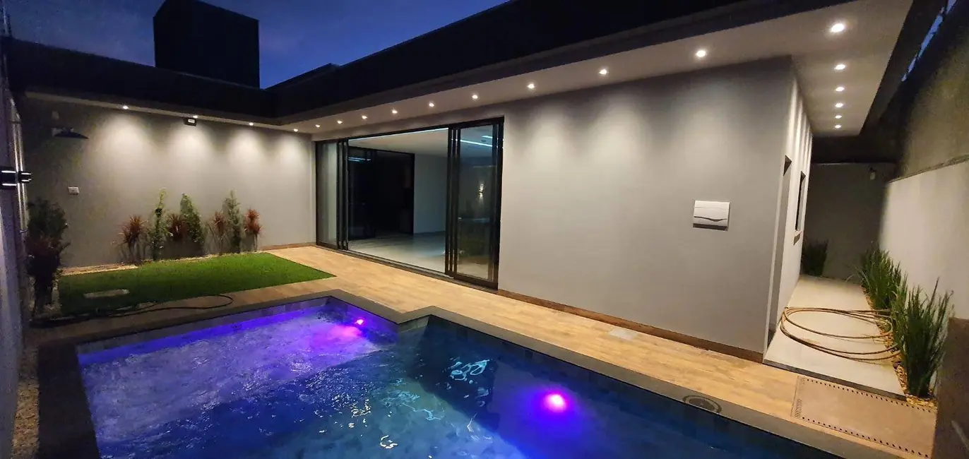 Foto 1 de Casa à venda em Jardim das Palmeiras, Dourados - MS