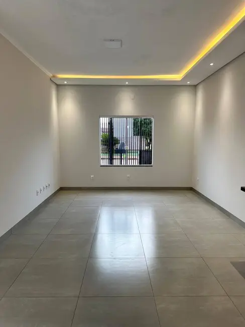 Foto 3 de Casa à venda em Parque Nova Dourados, Dourados - MS