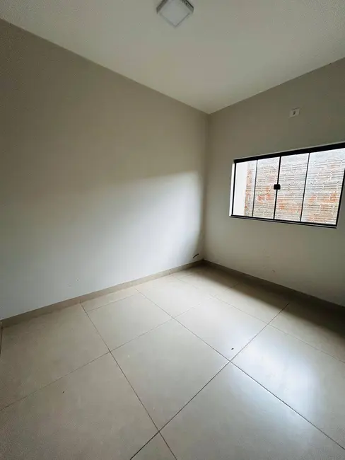 Foto 8 de Casa à venda em Dourados - MS