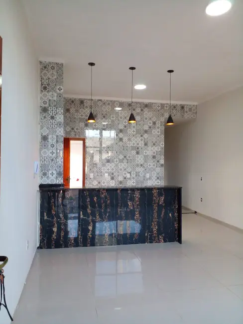 Foto 4 de Casa à venda em Dourados - MS