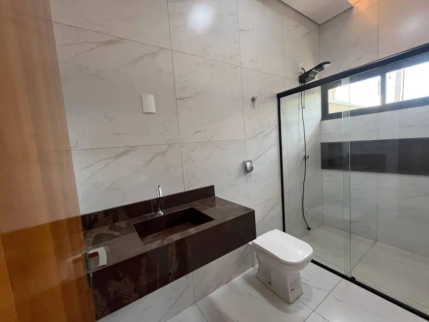 Foto 12 de Casa à venda em Dourados - MS