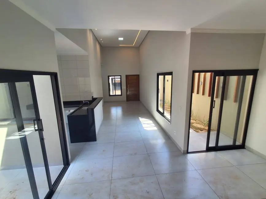 Foto 8 de Casa à venda em Dourados - MS