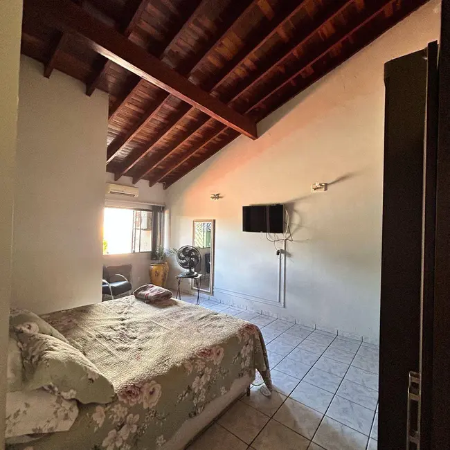 Foto 4 de Casa à venda em Jardim Europa, Dourados - MS