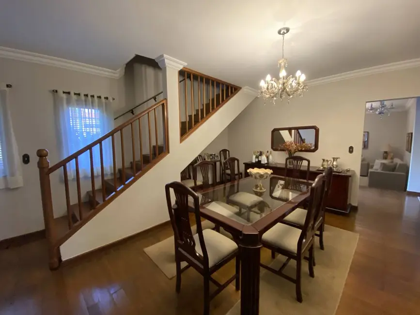 Foto 5 de Casa com 4 quartos à venda, 400m2 em Vila Aurora, Dourados - MS