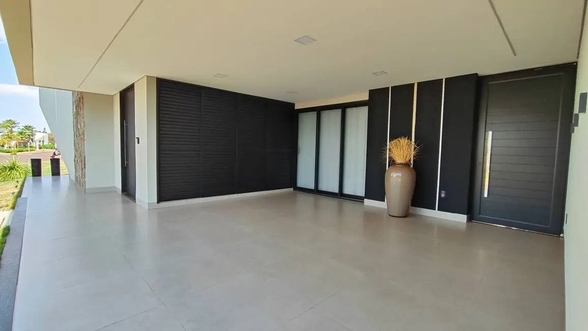 Foto 8 de Casa com 3 quartos à venda, 448m2 em Dourados - MS