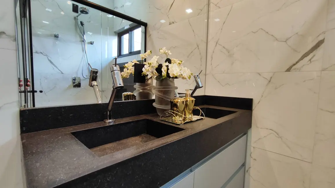 Foto 9 de Casa com 3 quartos à venda, 448m2 em Dourados - MS