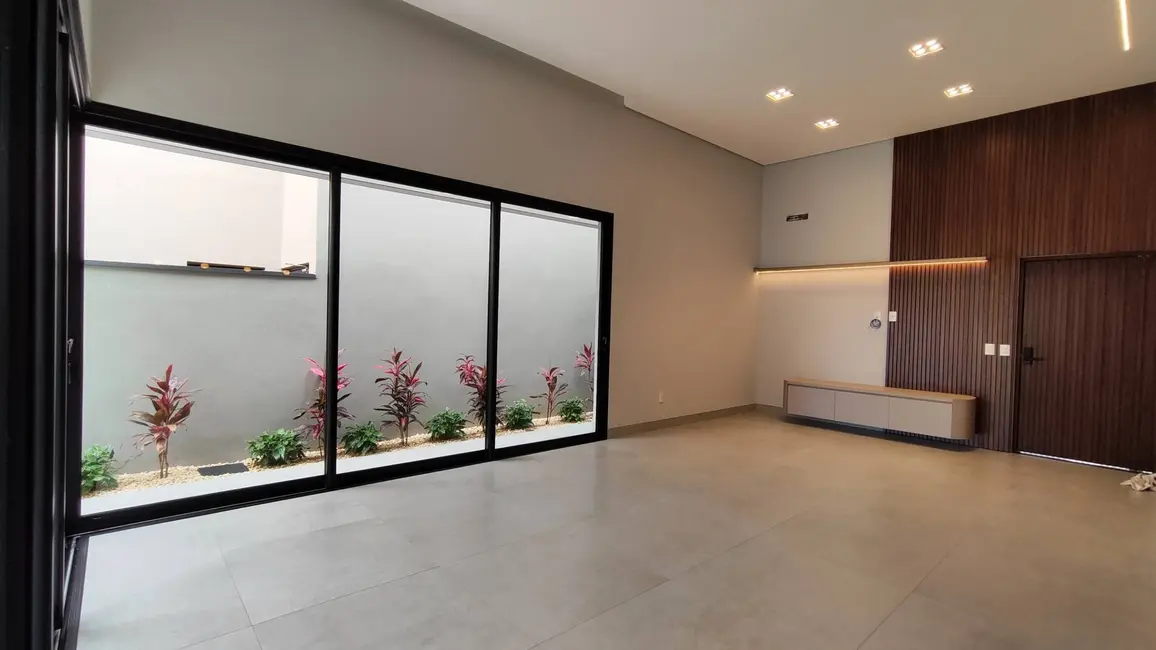 Foto 5 de Casa à venda em Dourados - MS