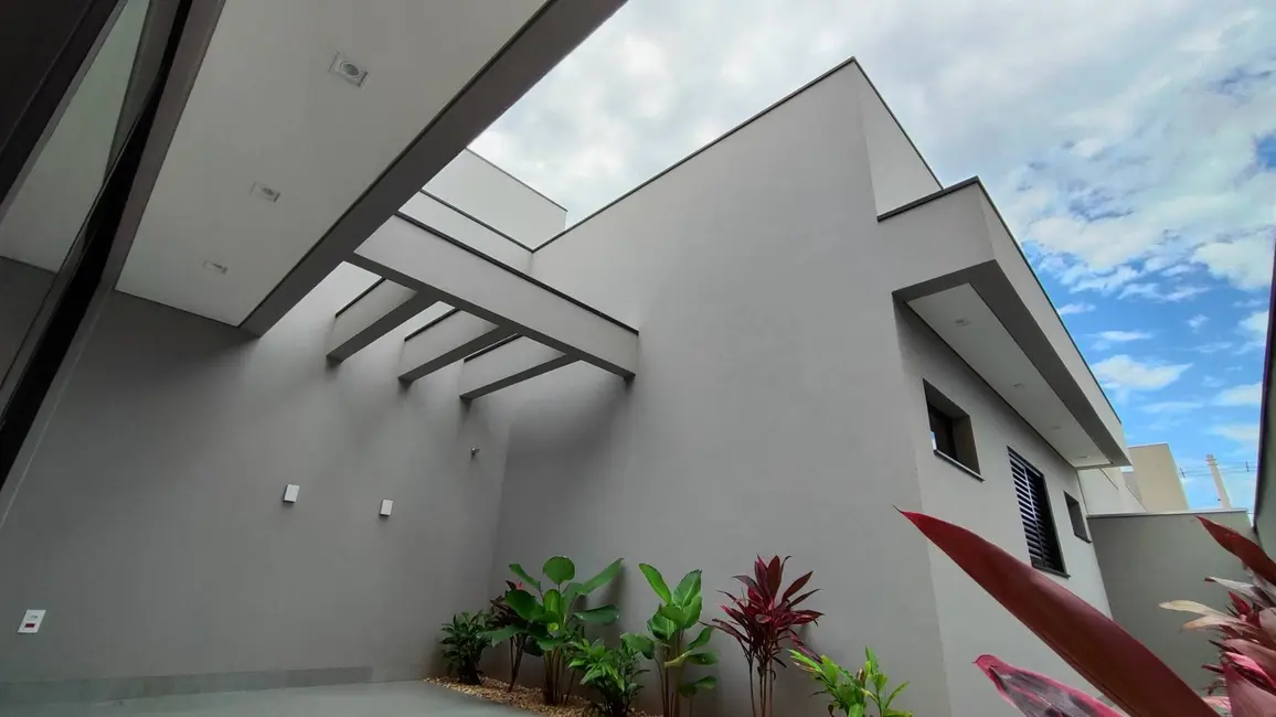 Foto 14 de Casa à venda em Dourados - MS