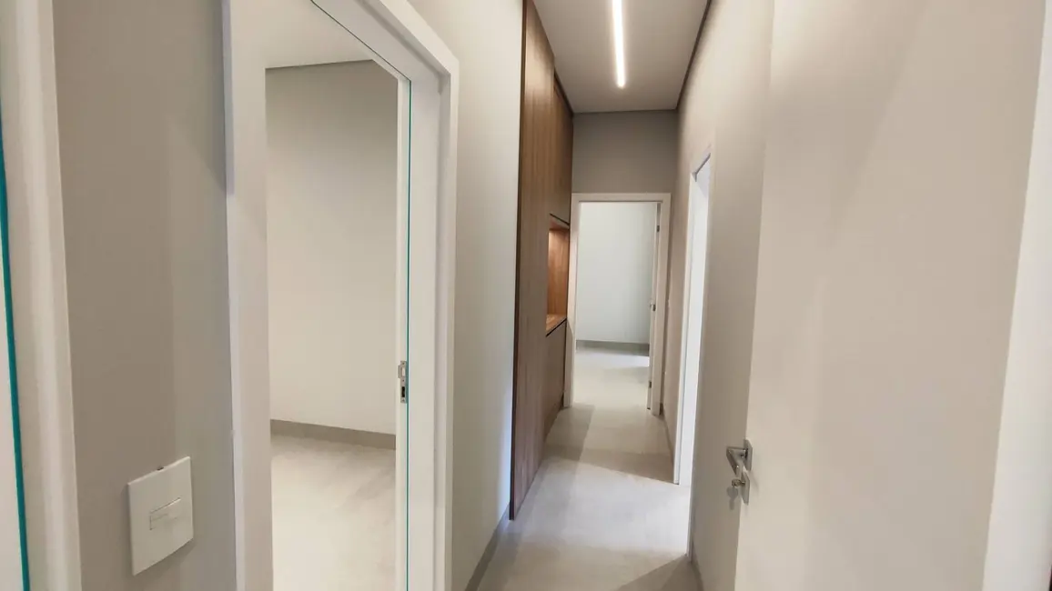 Foto 16 de Casa à venda em Dourados - MS