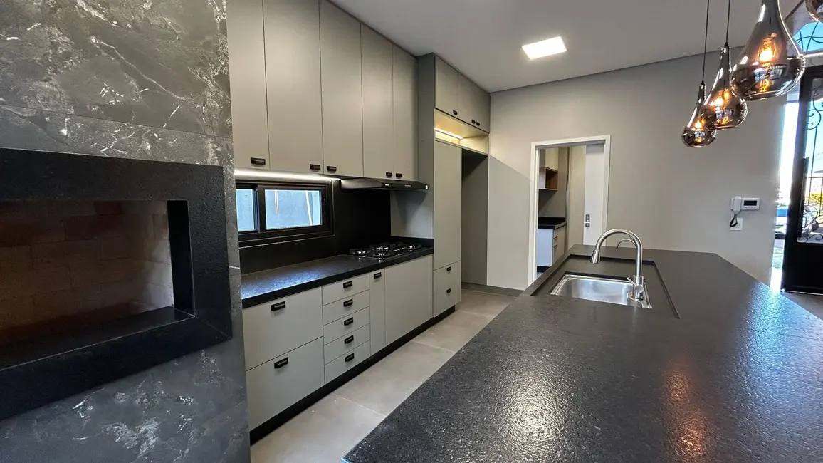 Foto 2 de Casa à venda em Porto Seguro, Dourados - MS