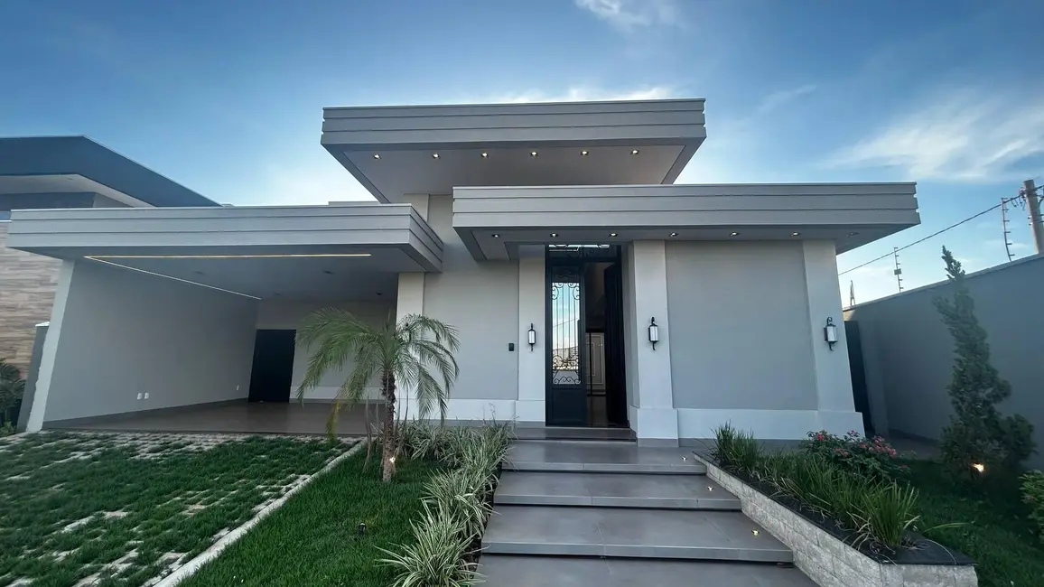 Foto 15 de Casa à venda em Porto Seguro, Dourados - MS