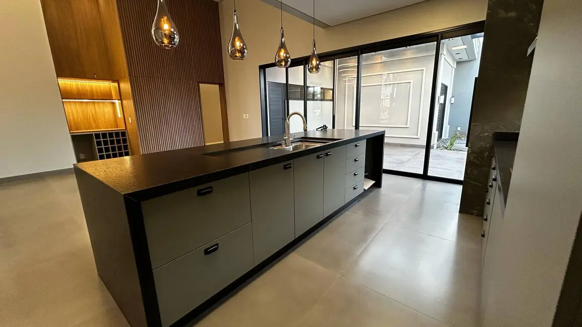 Foto 9 de Casa à venda em Porto Seguro, Dourados - MS