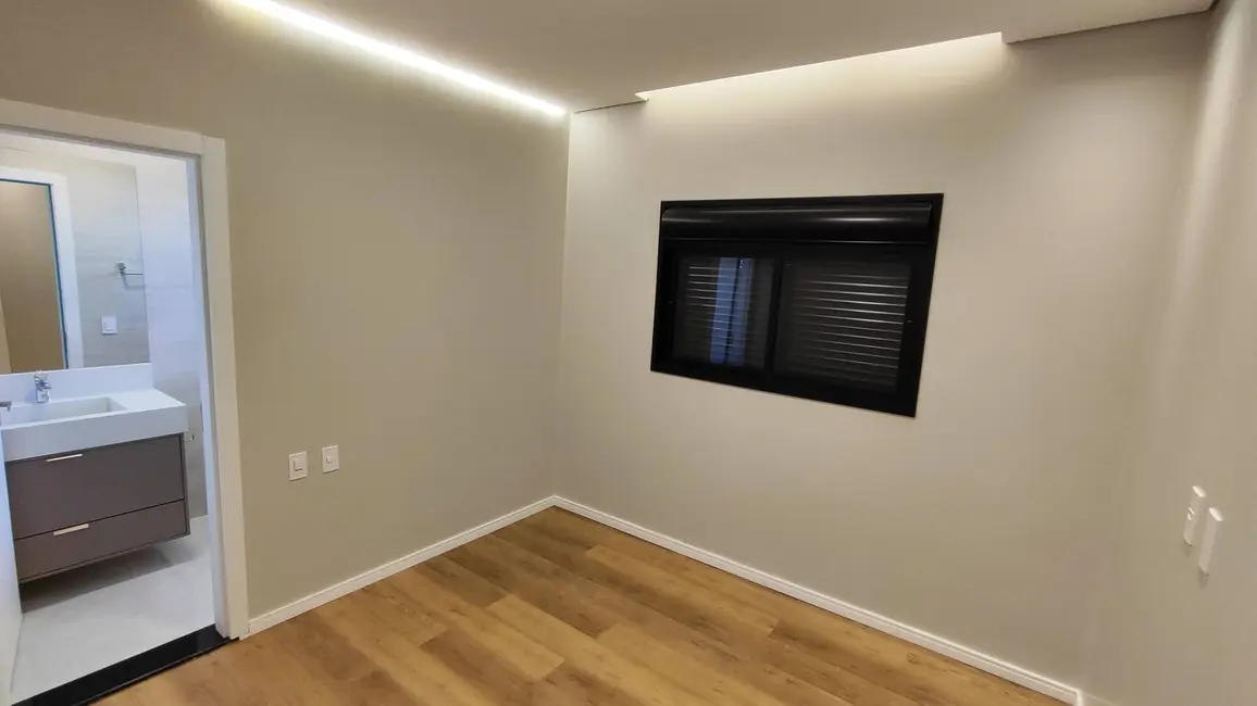 Foto 8 de Casa com 3 quartos à venda, 165m2 em Dourados - MS