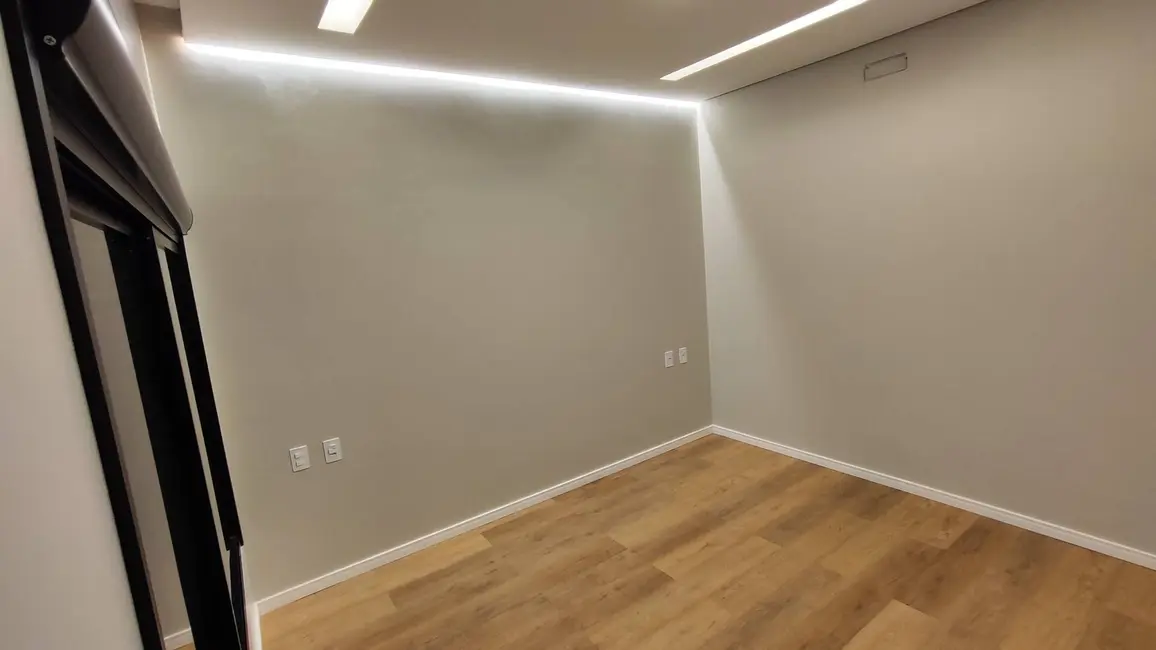 Foto 5 de Casa com 3 quartos à venda, 165m2 em Dourados - MS