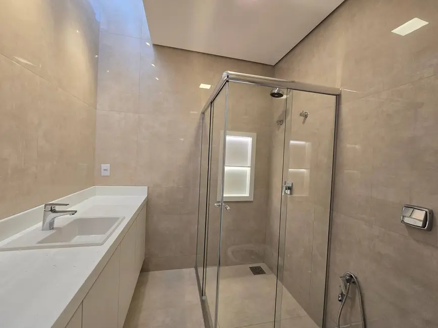 Foto 15 de Casa à venda em Porto Seguro, Dourados - MS