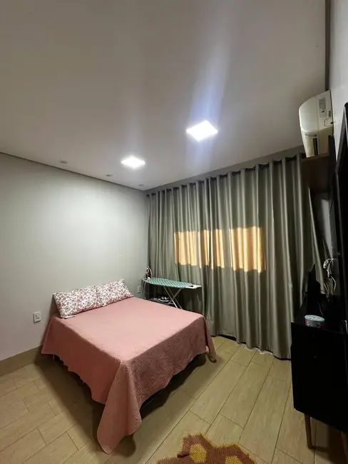 Foto 8 de Casa à venda em Green Park, Dourados - MS