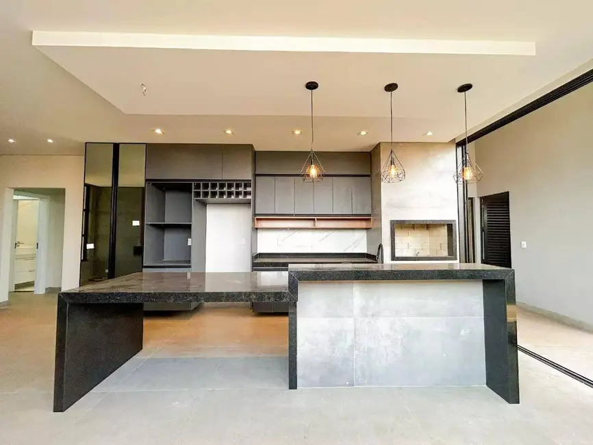 Foto 3 de Casa à venda em Porto Seguro, Dourados - MS