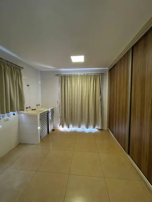 Foto 15 de Casa à venda em Golden Park, Dourados - MS