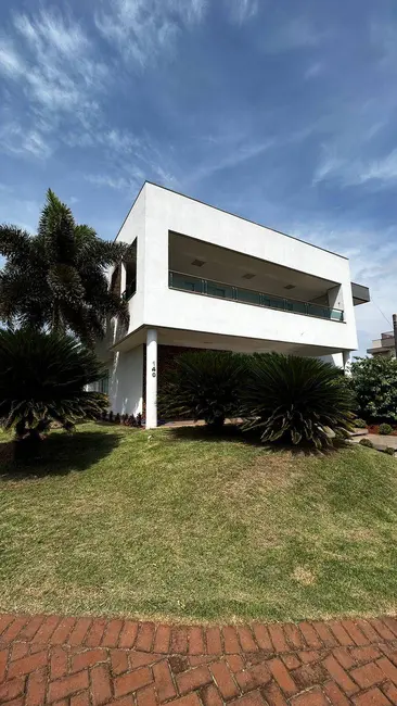 Foto 1 de Casa à venda em Golden Park, Dourados - MS