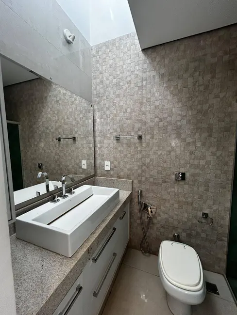 Foto 12 de Casa à venda em Golden Park, Dourados - MS