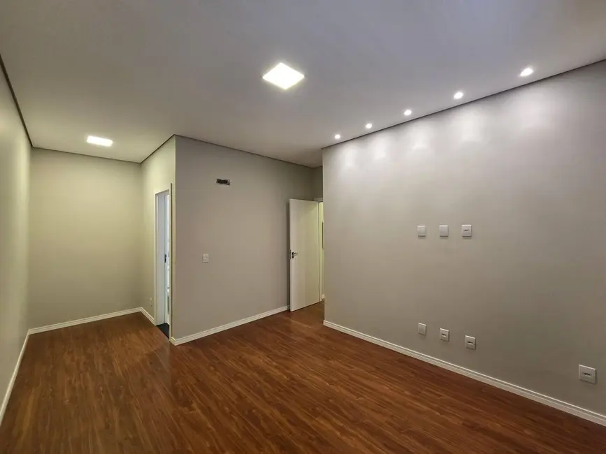 Foto 10 de Casa à venda em Loteamento Pousada dos Pássaros, Dourados - MS