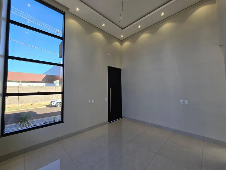 Foto 3 de Casa à venda, 167m2 em Dourados - MS