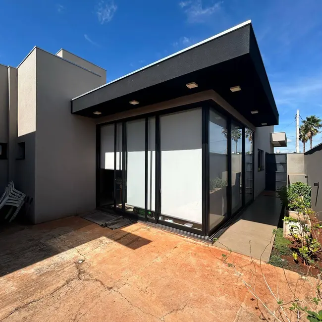 Foto 14 de Casa à venda em Golden Park, Dourados - MS