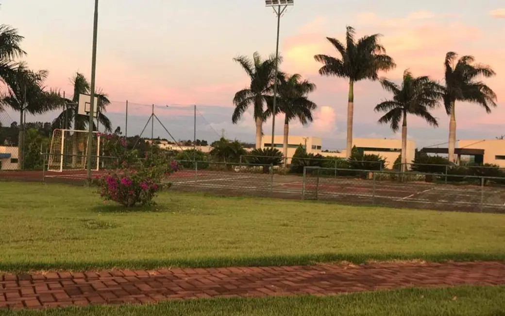 Terreno / Lote à venda, 367m2 em Golden Park, Dourados - MS - imagem 3 Foto 3 de Terreno / Lote à venda, 367m2 em Golden Park, Dourados - MS