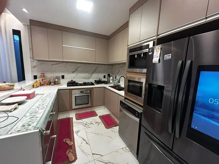 Foto 1 de Casa à venda, 360m2 em Jardim Mônaco, Dourados - MS
