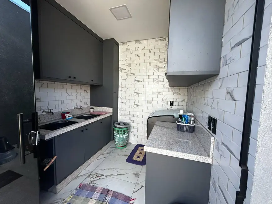 Foto 8 de Casa à venda, 360m2 em Jardim Mônaco, Dourados - MS