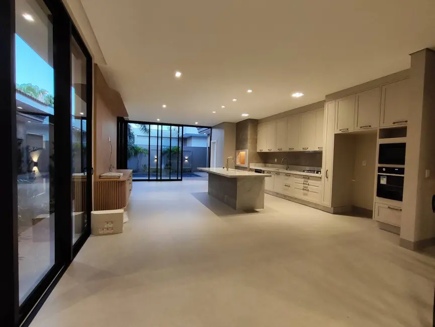 Foto 5 de Casa à venda em Ecoville, Dourados - MS