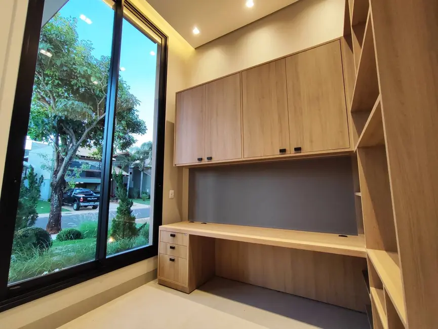 Foto 4 de Casa à venda em Ecoville, Dourados - MS