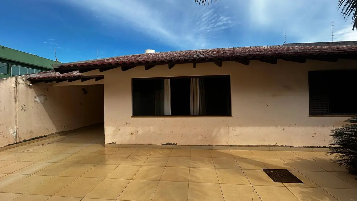 Foto 3 de Sala Comercial à venda, 400m2 em Jardim Caramuru, Dourados - MS