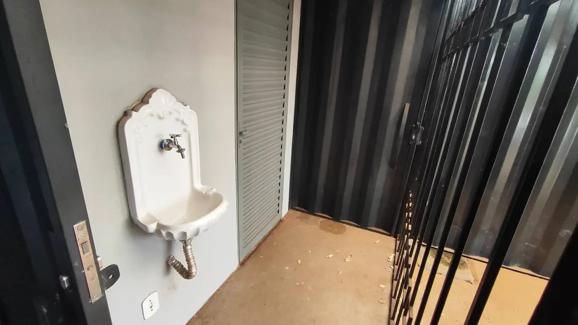 Foto 7 de Casa à venda, 200m2 em Parque do Lago, Dourados - MS