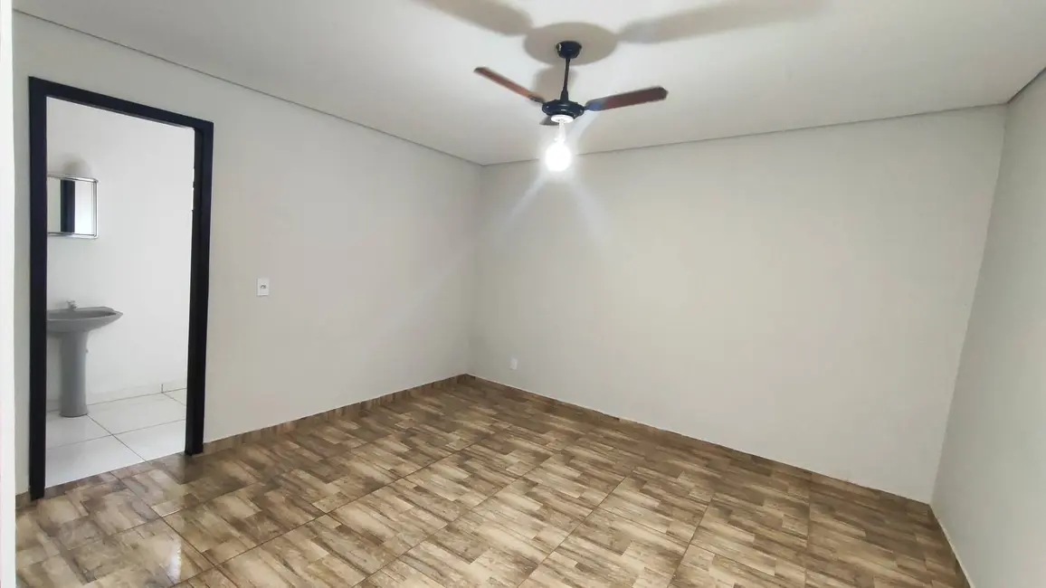 Foto 15 de Casa à venda, 200m2 em Parque do Lago, Dourados - MS