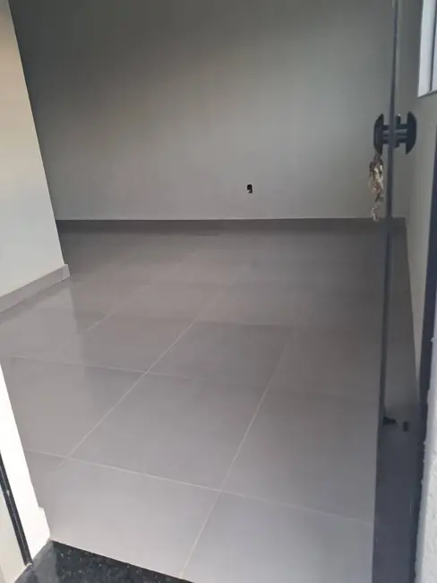 Foto 3 de Casa à venda em Vila Toscana, Dourados - MS