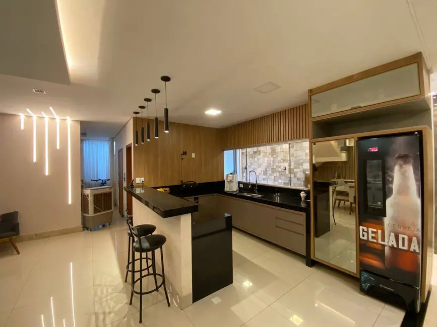 Foto 7 de Casa com 3 quartos à venda, 180m2 em Parque Alvorada, Dourados - MS