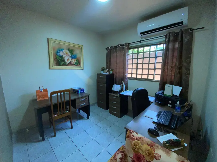 Foto 3 de Casa com 3 quartos à venda, 170m2 em Cohafaba III Plano, Dourados - MS