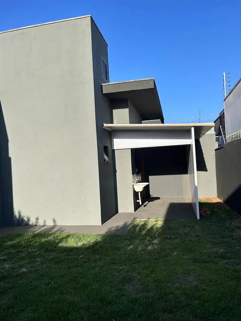 Foto 5 de Casa com 2 quartos à venda, 100m2 em Jardim Cristhais, Dourados - MS