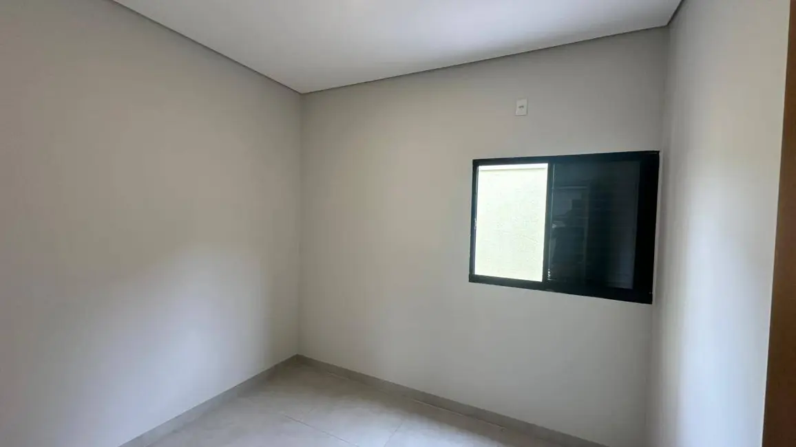 Foto 7 de Casa com 3 quartos à venda, 150m2 em Conjunto Residencial Monte Carlo, Dourados - MS
