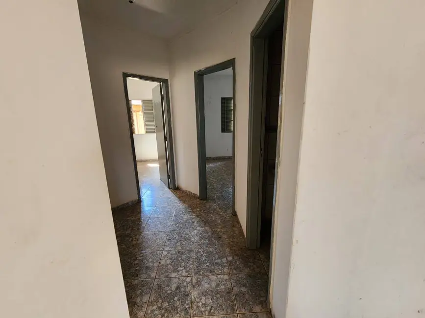 Foto 3 de Casa com 3 quartos à venda, 108m2 em Dourados - MS
