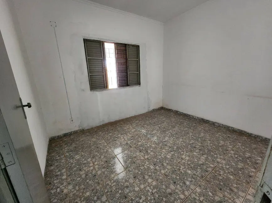 Foto 6 de Casa com 3 quartos à venda, 108m2 em Dourados - MS