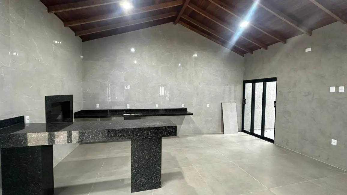 Foto 6 de Casa com 3 quartos à venda, 360m2 em Santa Fé, Dourados - MS